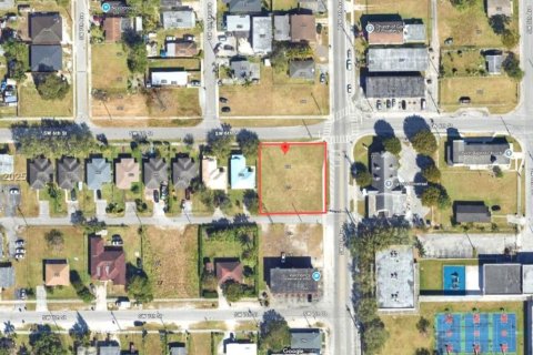 Terreno en venta en Homestead, Florida № 1806396 - foto 3