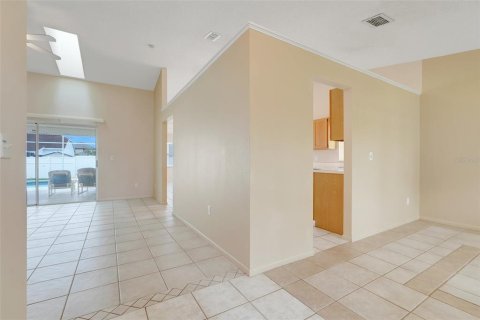 House in Kissimmee, Florida 3 bedrooms, 165.18 sq.m. № 1771074 - photo 12