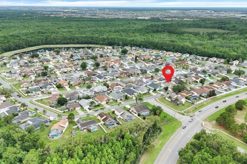 House in Kissimmee, Florida 3 bedrooms, 165.18 sq.m. № 1771074 - photo 7