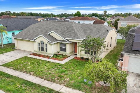 House in Kissimmee, Florida 3 bedrooms, 165.18 sq.m. № 1771074 - photo 3