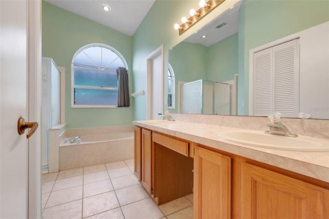 House in Kissimmee, Florida 3 bedrooms, 165.18 sq.m. № 1771074 - photo 25