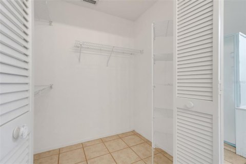 House in Kissimmee, Florida 3 bedrooms, 165.18 sq.m. № 1771074 - photo 26
