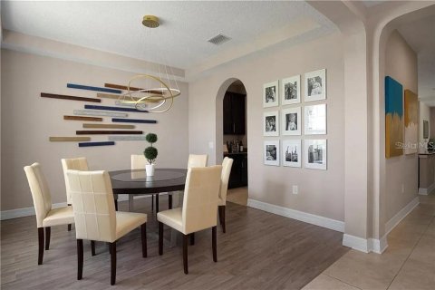 Casa en venta en Wesley Chapel, Florida, 4 dormitorios, 302.68 m2 № 1755448 - foto 7