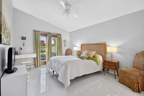 Villa ou maison à vendre à Orlando, Floride: 2 chambres, 164.81 m2 № 2201039 - photo 15