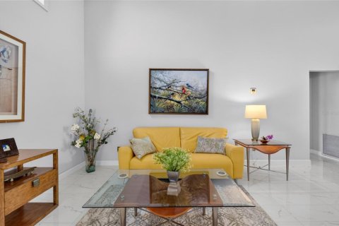 Villa ou maison à vendre à Orlando, Floride: 2 chambres, 164.81 m2 № 2201039 - photo 7