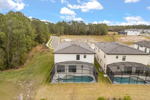 House in Davenport, Florida 12 bedrooms, 471.57 sq.m. № 1537924 - photo 6