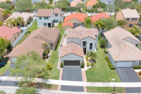 House in Weston, Florida 4 bedrooms, 186.92 sq.m. № 1785455 - photo 6