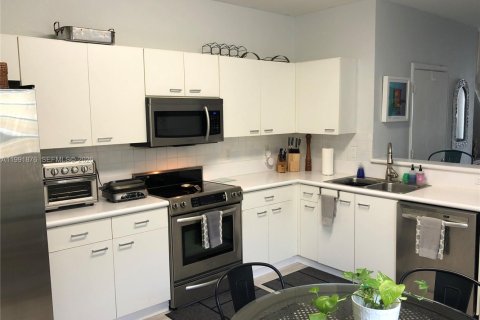 Adosado en alquiler en Weston, Florida, 3 dormitorios, 135.73 m2 № 2057255 - foto 9