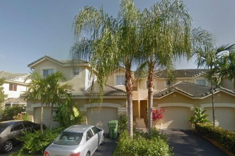 Adosado en alquiler en Weston, Florida, 3 dormitorios, 135.73 m2 № 2057255 - foto 2