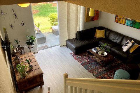 Adosado en alquiler en Weston, Florida, 3 dormitorios, 135.73 m2 № 2057255 - foto 8