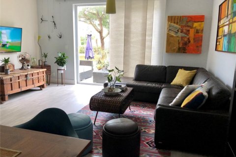 Adosado en alquiler en Weston, Florida, 3 dormitorios, 135.73 m2 № 2057255 - foto 7