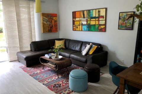 Adosado en alquiler en Weston, Florida, 3 dormitorios, 135.73 m2 № 2057255 - foto 5