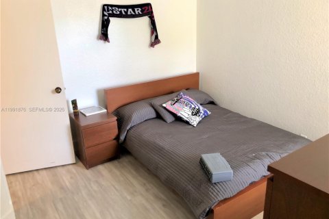 Adosado en alquiler en Weston, Florida, 3 dormitorios, 135.73 m2 № 2057255 - foto 13