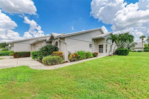 Casa en venta en Sarasota, Florida, 2 dormitorios, 124.21 m2 № 1893816 - foto 4