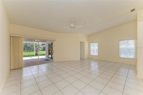 Casa en venta en Sarasota, Florida, 2 dormitorios, 124.21 m2 № 1893816 - foto 9