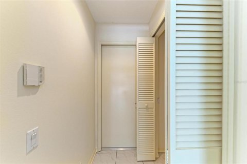 Casa en venta en Sarasota, Florida, 2 dormitorios, 124.21 m2 № 1893816 - foto 24