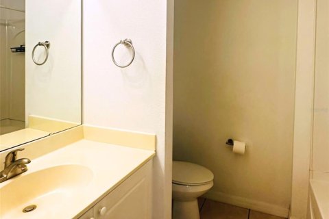Condominio en alquiler en Kissimmee, Florida, 3 dormitorios, 111.67 m2 № 1901491 - foto 9
