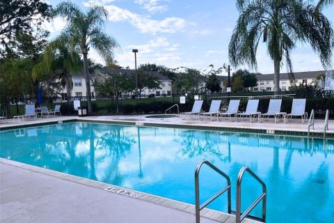 Condominio en alquiler en Kissimmee, Florida, 3 dormitorios, 111.67 m2 № 1901491 - foto 15