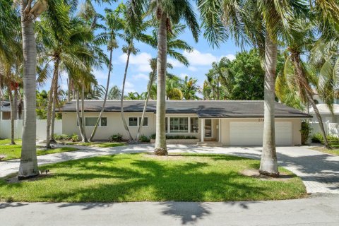 Villa ou maison à Fort Lauderdale, Floride 3 chambres, 142.7 m2 № 2273647