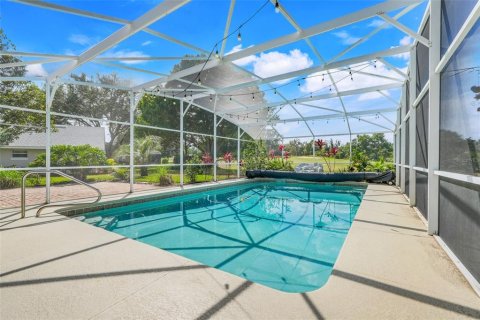 House in Clermont, Florida 4 bedrooms, 174.84 sq.m. № 1666608 - photo 3
