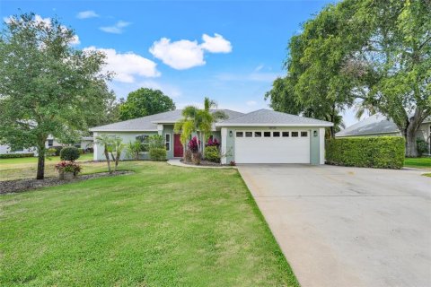 House in Clermont, Florida 4 bedrooms, 174.84 sq.m. № 1666608 - photo 7