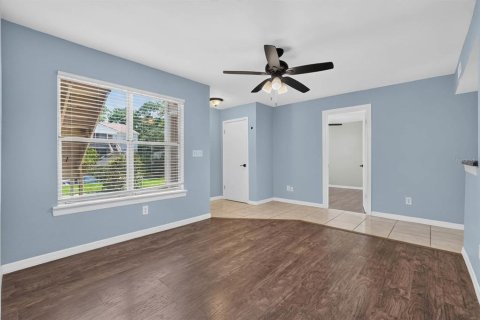 Condominio en venta en Daytona Beach, Florida, 2 dormitorios, 82.03 m2 № 2221143 - foto 7