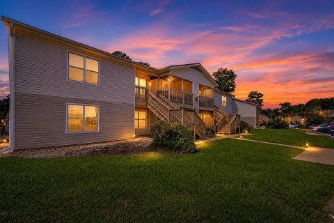 Condominio en venta en Daytona Beach, Florida, 2 dormitorios, 82.03 m2 № 2221143 - foto 2