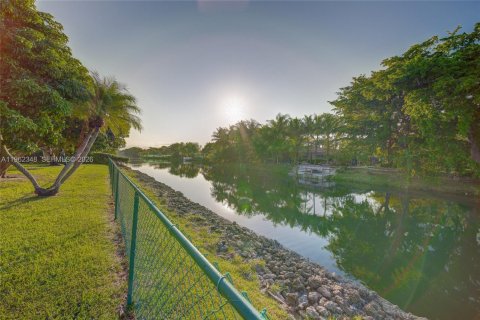 Снять в аренду виллу или дом в Пайнкрест, Флорида 4 спальни, 205.69м2, № 2024996 - фото 21