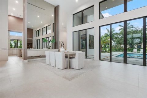 House in Davie, Florida 5 bedrooms, 540.51 sq.m. № 1817056 - photo 3