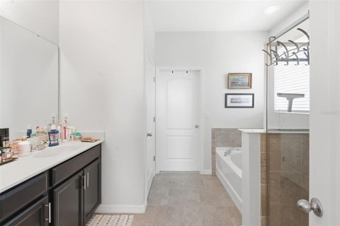 Casa en venta en DeLand, Florida, 4 dormitorios, 189.33 m2 № 2216852 - foto 30