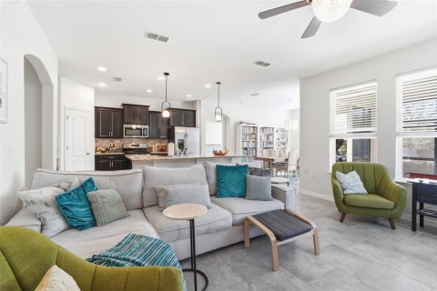 Casa en venta en DeLand, Florida, 4 dormitorios, 189.33 m2 № 2216852 - foto 8