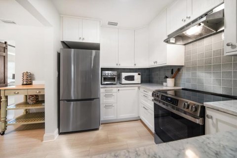 Villa ou maison à vendre à Clearwater, Floride: 4 chambres, 134.34 m2 № 2434688 - photo 6