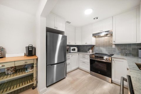 Villa ou maison à vendre à Clearwater, Floride: 4 chambres, 134.34 m2 № 2434688 - photo 7