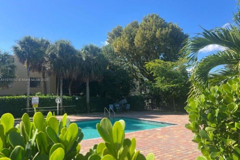 Copropriété à vendre à Deerfield Beach, Floride: 2 chambres, 101.73 m2 № 2019316 - photo 21