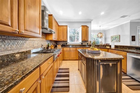 Casa en venta en Tampa, Florida, 4 dormitorios, 309.92 m2 № 1754980 - foto 11