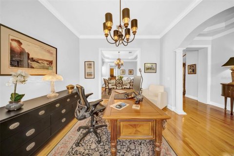 Casa en venta en Tampa, Florida, 4 dormitorios, 309.92 m2 № 1754980 - foto 7