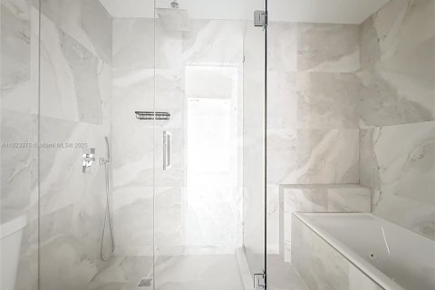 Купить виллу или дом в Купер-Сити, Флорида 5 спален, 223.15м2, № 1790207 - фото 20