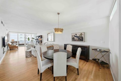 Condominio en venta en Fort Lauderdale, Florida, 2 dormitorios, 130.25 m2 № 2174248 - foto 5