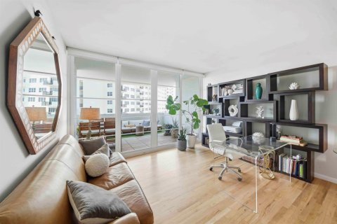Condominio en venta en Fort Lauderdale, Florida, 2 dormitorios, 130.25 m2 № 2174248 - foto 3