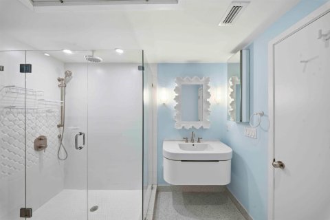 Condominio en venta en Fort Lauderdale, Florida, 2 dormitorios, 130.25 m2 № 2174248 - foto 27