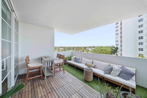 Condominio en venta en Fort Lauderdale, Florida, 2 dormitorios, 130.25 m2 № 2174248 - foto 14