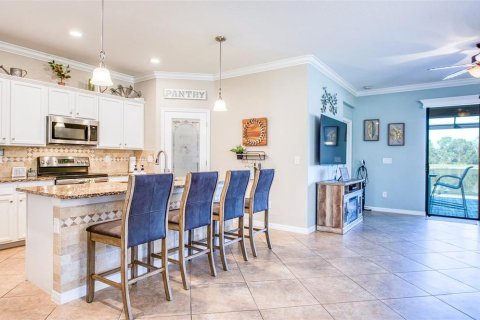 House in Venice, Florida 3 bedrooms, 189.06 sq.m. № 2094421 - photo 7