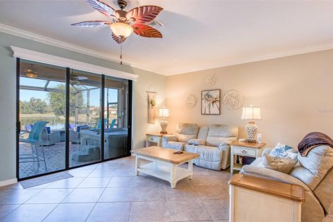 House in Venice, Florida 3 bedrooms, 189.06 sq.m. № 2094421 - photo 24