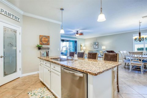 House in Venice, Florida 3 bedrooms, 189.06 sq.m. № 2094421 - photo 14