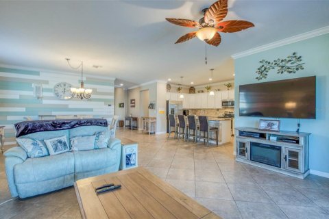 House in Venice, Florida 3 bedrooms, 189.06 sq.m. № 2094421 - photo 25