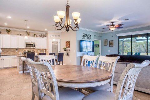 House in Venice, Florida 3 bedrooms, 189.06 sq.m. № 2094421 - photo 18