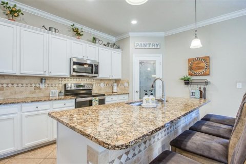 House in Venice, Florida 3 bedrooms, 189.06 sq.m. № 2094421 - photo 12