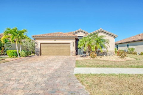 House in Venice, Florida 3 bedrooms, 189.06 sq.m. № 2094421 - photo 2