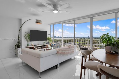 Copropriété à vendre à North Bay Village, Floride: 2 chambres, 98.57 m2 № 1949966 - photo 16