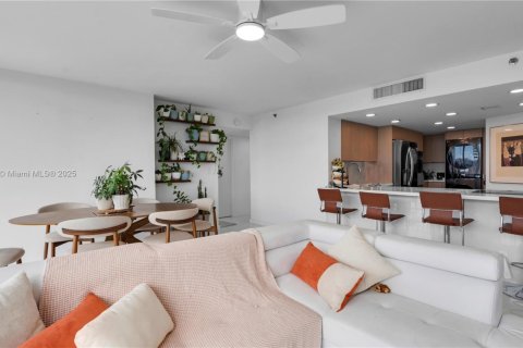 Copropriété à vendre à North Bay Village, Floride: 2 chambres, 98.57 m2 № 1949966 - photo 17